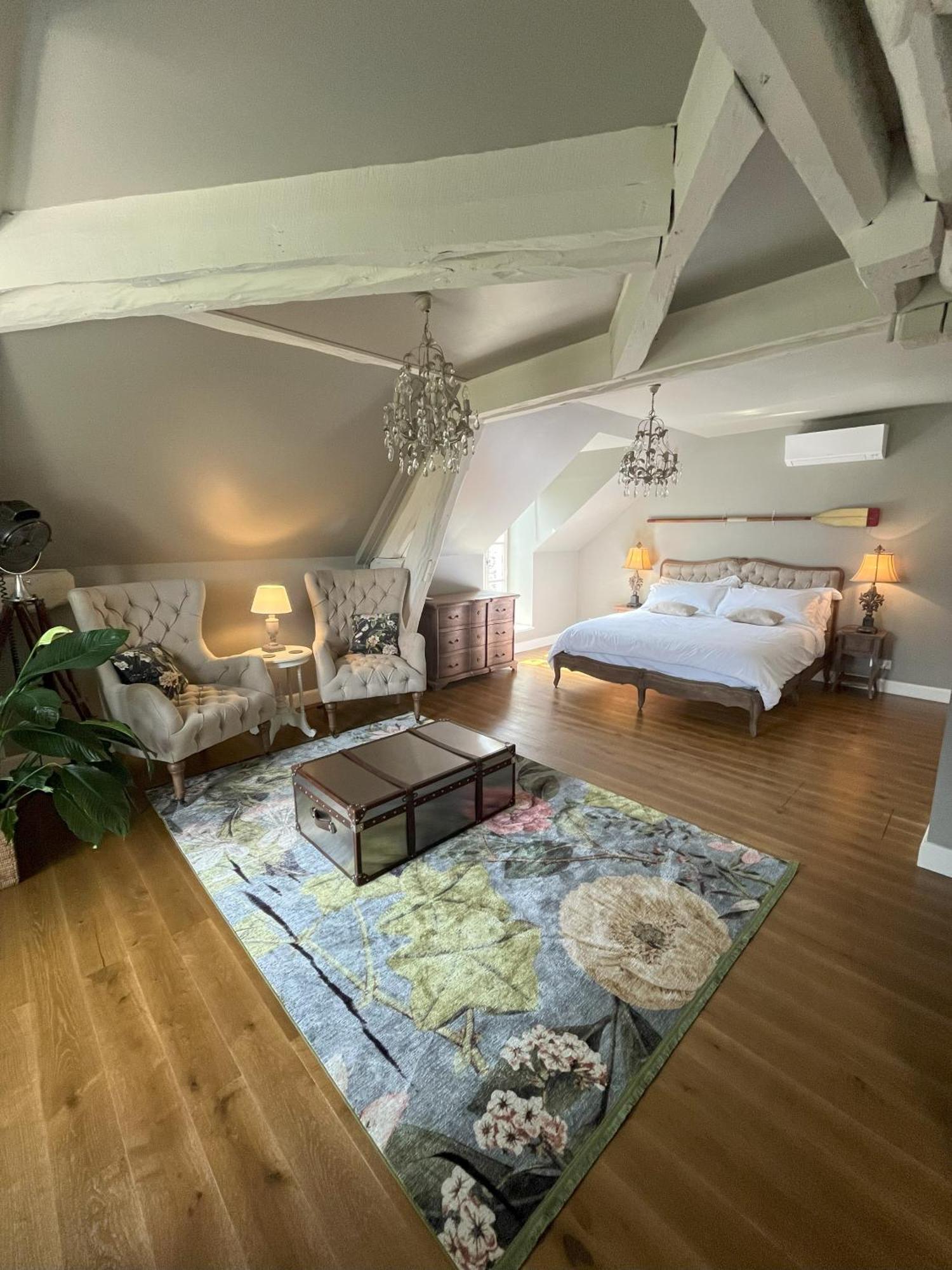 Number 8 Bed and Breakfast Meursault Eksteriør billede