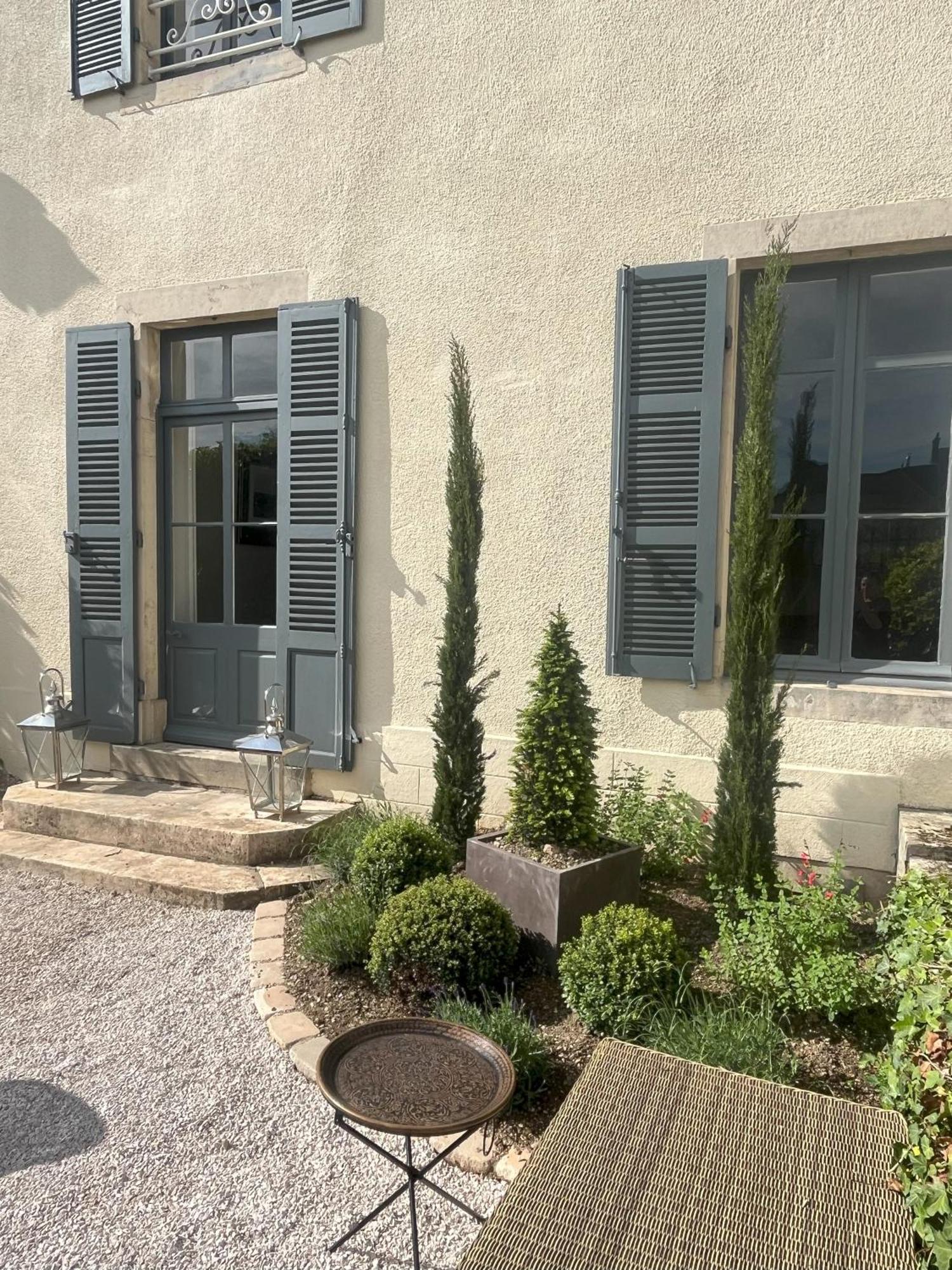 Number 8 Bed and Breakfast Meursault Eksteriør billede